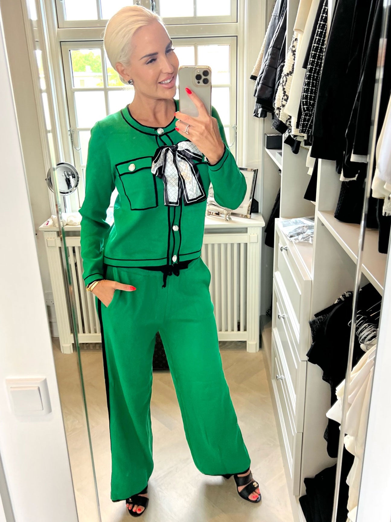 Zola - Klassisk striksæt med knapper